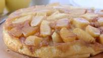 Light and Fluffy Baked Apple Pancake Light and Fluffy Baked Apple Pancake