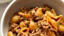 Easy Creamy Beef and Shells Easy Creamy Beef and Shells