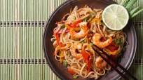 Stir Fried Egg Noodles with Smoked Salmon & Tiger Prawns Recipe Stir Fried Egg Noodles with Smoked Salmon & Tiger Prawns Recipe