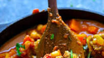 One-Pot Beef Sweet Potato Chickpea Curry One-Pot Beef Sweet Potato Chickpea Curry