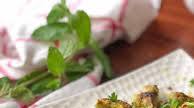 धनिया पुदीना चिकन टिक्का रेसिपी - Dhaniya Pudina Chicken Tikka Recipe धनिया पुदीना चिकन टिक्का रेसिपी - Dhaniya Pudina Chicken Tikka Recipe