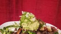 Weeknight Sweet Potato Ground Beef Salad with Guacamole (AIP, Paleo) Weeknight Sweet Potato Ground Beef Salad with Guacamole (AIP, Paleo)