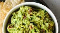 Best Ever Guacamole (Fresh, Easy & Authentic) Best Ever Guacamole (Fresh, Easy & Authentic)