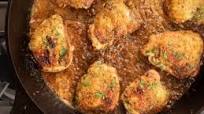 Chicken Thighs with Creamy Mustard Sauce Chicken Thighs with Creamy Mustard Sauce