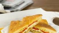 Toasted Focaccia Sandwich with Artichoke and Mozzarella Toasted Focaccia Sandwich with Artichoke and Mozzarella