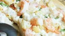 Shrimp Alfredo Pizza Shrimp Alfredo Pizza