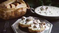 Low-Carb Sausage Gravy Low-Carb Sausage Gravy