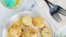 Air Fryer Scallops with Garlic Herb Butter