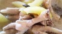 Tinolang Paa ng Manok (Chicken Feet Tinola) Tinolang Paa ng Manok (Chicken Feet Tinola)
