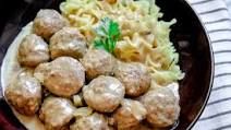 Easy Slow Cooker Swedish Meatballs Easy Slow Cooker Swedish Meatballs
