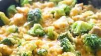 One-Pan Cheesy Chicken, Broccoli, and Rice One-Pan Cheesy Chicken, Broccoli, and Rice