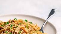 Chilli Garlic Noodles Chilli Garlic Noodles