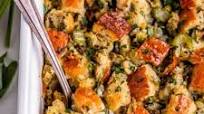 Classic Thanksgiving Stuffing Classic Thanksgiving Stuffing
