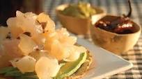 Tostadas de manitas de cerdo Tostadas de manitas de cerdo