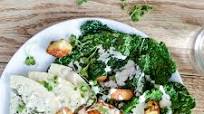 Charred Kale Caesar Salad with Honey Chipotle Chicken Charred Kale Caesar Salad with Honey Chipotle Chicken