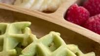 Spinach Banana Waffles Spinach Banana Waffles