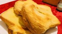 Roasted Paan (Sri-Lankan Bread) Recipe by Tasty Roasted Paan (Sri-Lankan Bread) Recipe by Tasty