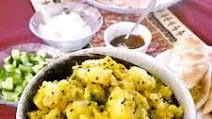 Potato and cauliflower Indian style slow cooker curry Potato and cauliflower Indian style slow cooker curry