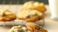 Macadamia Nut Cookies Macadamia Nut Cookies