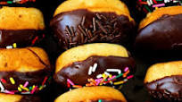 Chocolate Glazed Donuts Chocolate Glazed Donuts