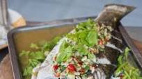 Steamed Fish with Lime Garlic Sauce Steamed Fish with Lime Garlic Sauce