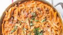 One Pot Creamy Sausage Pasta One Pot Creamy Sausage Pasta
