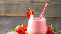 4-Ingredient Strawberry Smoothie 4-Ingredient Strawberry Smoothie