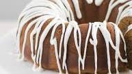 Easy Iced Pumpkin Spice Bundt Cake Easy Iced Pumpkin Spice Bundt Cake