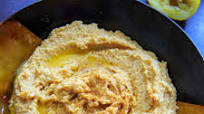 Lemon Garlic Hummus Lemon Garlic Hummus