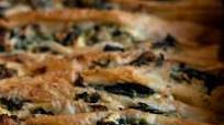 Spinach and cheese open pita – rectangular baking dish Spinach and cheese open pita – rectangular baking dish