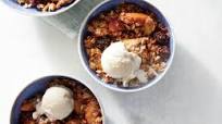 Blackberry-Peach Slow Cooker Crumble Blackberry-Peach Slow Cooker Crumble