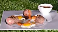 Huevos fritos y salchichas rellenas de mozzarella a la barbacoa 100% Barbacoa Ep: 8 Huevos fritos y salchichas rellenas de mozzarella a la barbacoa 100% Barbacoa Ep: 8