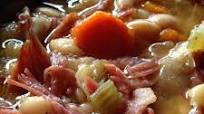 Slow Cooker White Beans and Smoked Ham Hocks Slow Cooker White Beans and Smoked Ham Hocks