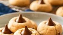 Peanut Butter Blossom Cookies Peanut Butter Blossom Cookies