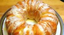 BANANA CREME BUNDT CAKE BANANA CREME BUNDT CAKE