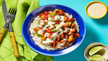 Surf’s Up Chicken & Rice Bowls with Kiwi Salsa & Chipotle Lime Crema Surf’s Up Chicken & Rice Bowls with Kiwi Salsa & Chipotle Lime Crema