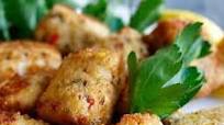 Crispy Parmesan Swordfish with Creamy Aioli Dipping Sauce Crispy Parmesan Swordfish with Creamy Aioli Dipping Sauce