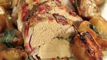 Bacon-wrapped pork loin with roasted apples Recipe Bacon-wrapped pork loin with roasted apples Recipe