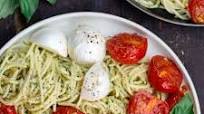 Pesto Pasta Recipe with Tomatoes and Mozzarella Pesto Pasta Recipe with Tomatoes and Mozzarella