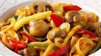 Stir-fried vegetables with rice noodles Stir-fried vegetables with rice noodles