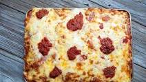 Deep Dish Detroit Style Pizza (Buddy's Copycat Deep Dish Detroit Style Pizza (Buddy's Copycat