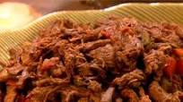Shredded Steak with Peppers, Onions and Tomatoes (Ropa Vieja) Shredded Steak with Peppers, Onions and Tomatoes (Ropa Vieja)