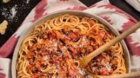 Spaghetti with Chunky Tomato Meat Sauce Spaghetti with Chunky Tomato Meat Sauce