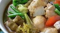 How to Cook Sinampalukang Manok (Stewed Chicken in Tamarind) How to Cook Sinampalukang Manok (Stewed Chicken in Tamarind)