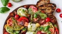 Heirloom Tomato Burrata Salad (Caprese Salad 2.0) Heirloom Tomato Burrata Salad (Caprese Salad 2.0)