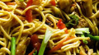 Chicken lo mein(one pot meals). Chicken lo mein(one pot meals).