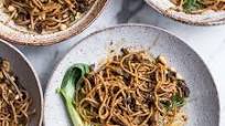HOT MUSHROOM DAN DAN NOODLES HOT MUSHROOM DAN DAN NOODLES