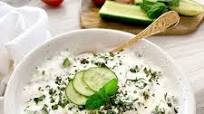 Kh'yar bi Laban (Levantine Cucumber Yogurt Dip) Kh'yar bi Laban (Levantine Cucumber Yogurt Dip)