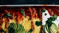 Pulled chicken enchiladas with homemade sauce Pulled chicken enchiladas with homemade sauce