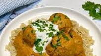 Vegan Malai Kofta (Indian Dumplings in Creamy Tomato Curry) Vegan Malai Kofta (Indian Dumplings in Creamy Tomato Curry)